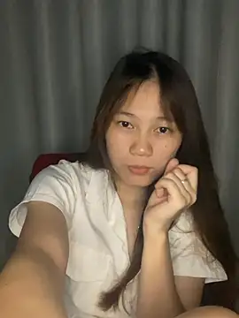 Snapshot of Vyy2000 chatting on 17, 7, 2026 Vyy2000 online show from 17, 7, 2026