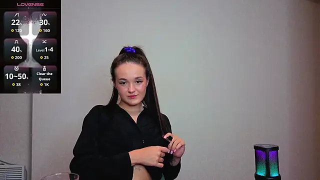 Milky Lily  online show from 2, 7, 2026