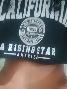 bonequinhaGatinha online show from 22, 6, 2026