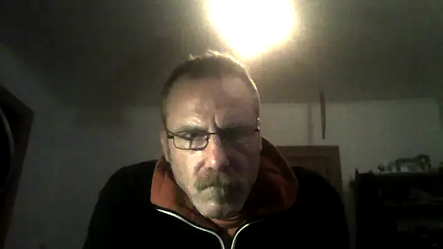 Snapshot of Greg0ri73 chatting on 10, 6, 2026 Greg0ri73 online show from 10, 6, 2026