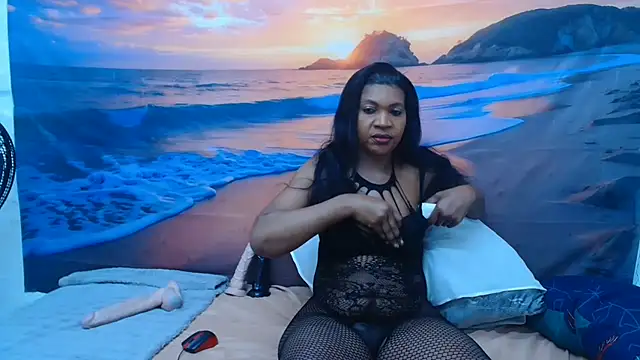 Snapshot of VelvetVixenMilf chatting on 28, 7, 2026 VelvetVixenMilf online show from 28, 7, 2026