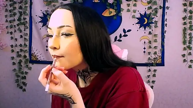 XMollykiss69 online show from 15, 7, 2026