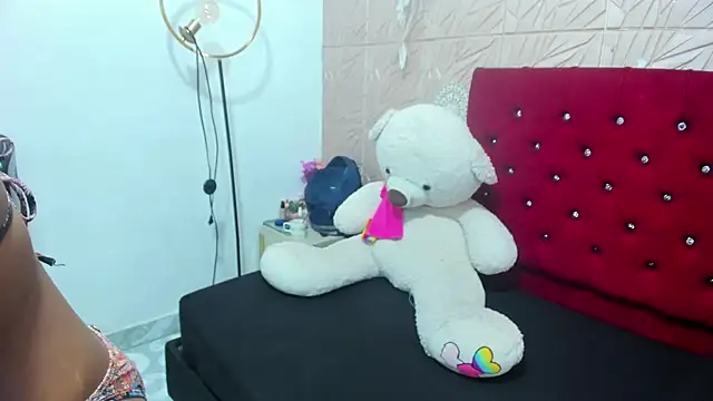 Snapshot of Daniela_Spencerr chatting on 18, 7, 2026 Daniela Spencerr online show from 18, 7, 2026