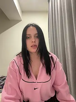 KiraLove777 online show from 9, 6, 2026