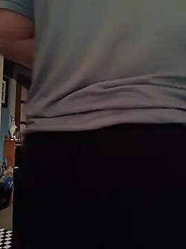 Snapshot of Dickbetweencheeks chatting on 23, 6, 2026 Dickbetweencheeks online show from 23, 6, 2026