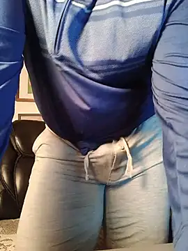 Snapshot of Dickbetweencheeks chatting on 27, 7, 2026 Dickbetweencheeks online show from 27, 7, 2026