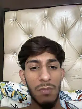 Snapshot of ronnnnn718 chatting on 17, 7, 2026 ronnnnn718 online show from 17, 7, 2026