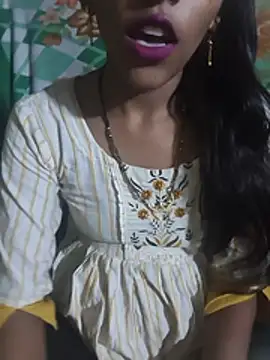 Snapshot of Cute_Merry__ chatting on 21, 7, 2026 Cute Merry online show from 21, 7, 2026