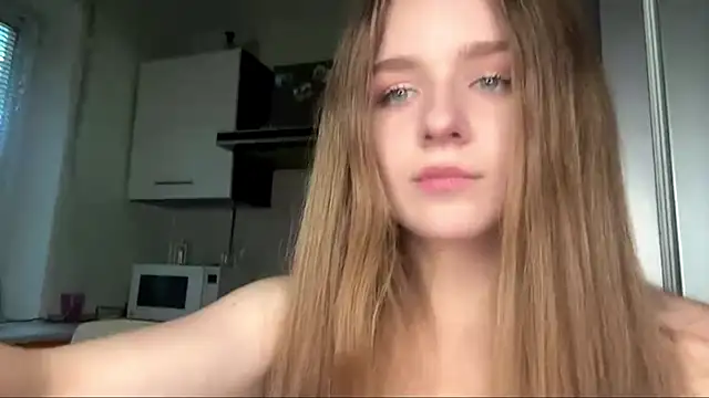 Snapshot of Annaeyes chatting on 18, 6, 2026 Annaeyes online show from 18, 6, 2026