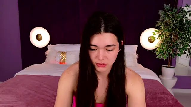 Snapshot of MaddieMeyer chatting on 9, 7, 2026 MaddieMeyer online show from 9, 7, 2026