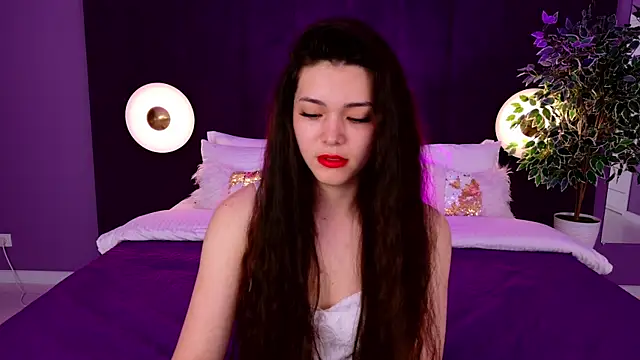 Snapshot of MaddieMeyer chatting on 23, 7, 2026 MaddieMeyer online show from 23, 7, 2026