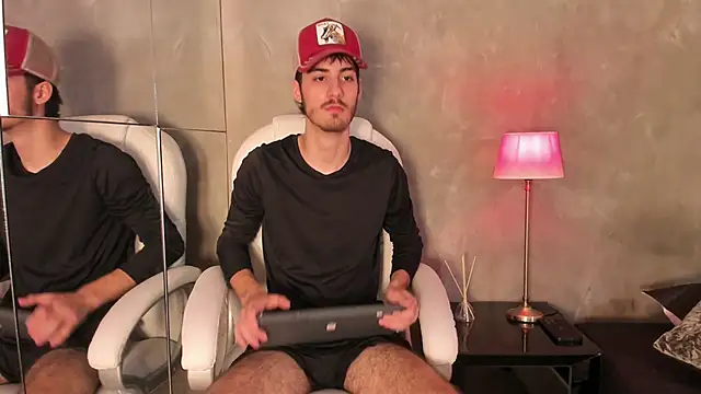 Liam Crown online show from 14, 6, 2026