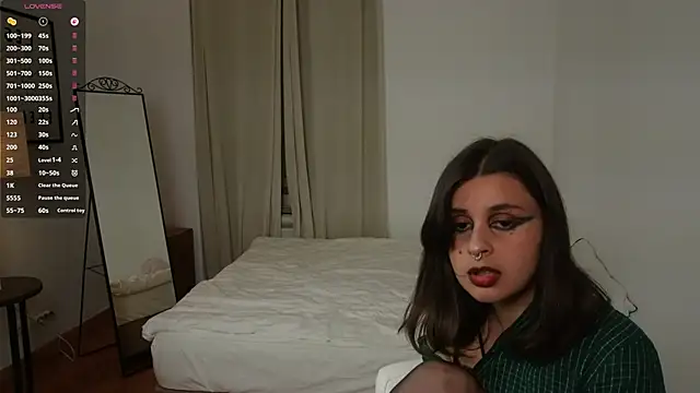 LumiNika online show from 14, 6, 2026