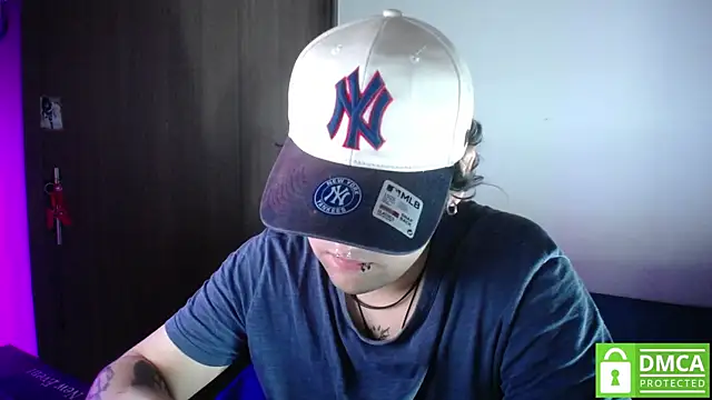 Snapshot of Greg_leach chatting on 14, 7, 2026 Greg leach online show from 14, 7, 2026