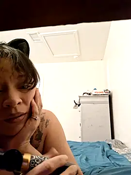 Joanshines online show from 8, 7, 2026