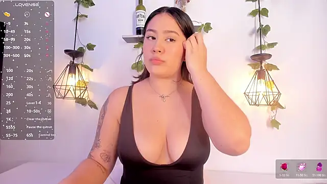 Snapshot of aisha_duque_ chatting on 21, 7, 2026 aisha duque online show from 21, 7, 2026