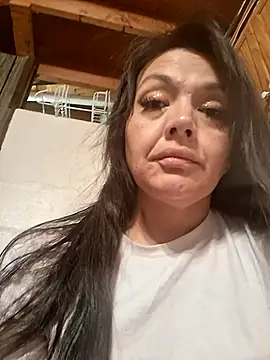 Bossladyaugust online show from 15, 6, 2026