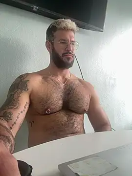 Snapshot of mrbighairychest chatting on 16, 7, 2026 mrbighairychest online show from 16, 7, 2026