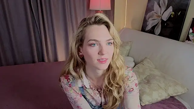 MarielRoloson online show from 20, 6, 2026