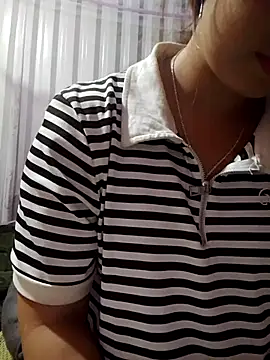 Snapshot of -Hezy- chatting on 13, 6, 2026 -Hezy- online show from 13, 6, 2026