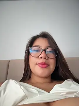 Snapshot of Saracalderon chatting on 19, 7, 2026 Saracalderon online show from 19, 7, 2026