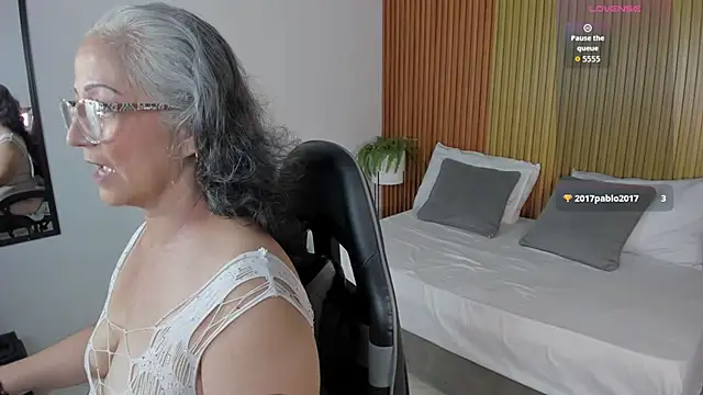 catalina villan online show from 29, 6, 2026