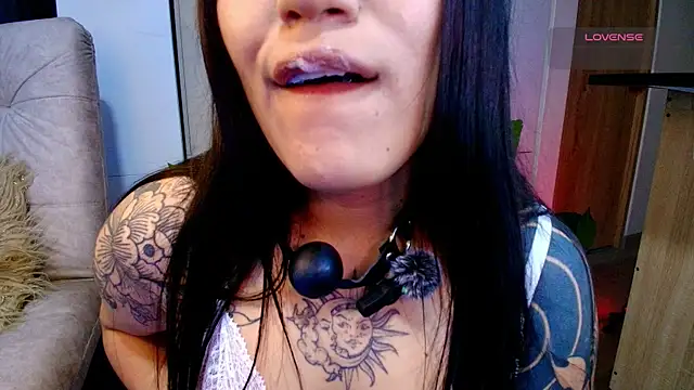 Snapshot of Neytiri_Ss chatting on 4, 7, 2026 Neytiri Ss online show from 4, 7, 2026