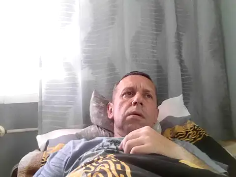 RafalekRozmarynowski81 online show from 22, 6, 2026