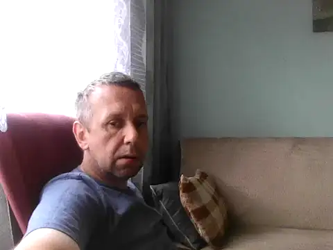 RafalekRozmarynowski81 online show from 7, 7, 2026