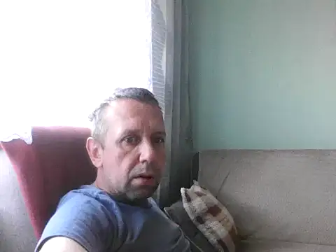 RafalekRozmarynowski81 online show from 8, 7, 2026