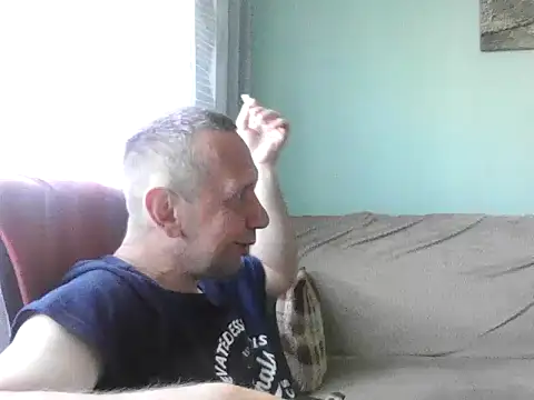 RafalekRozmarynowski81 online show from 16, 7, 2026