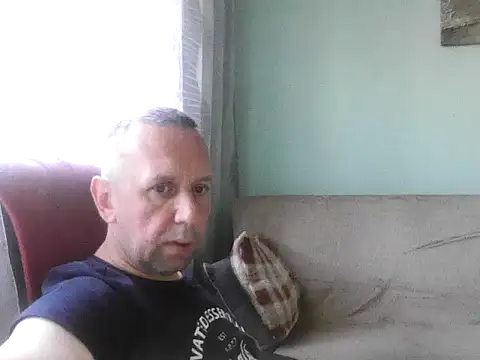 RafalekRozmarynowski81 online show from 17, 7, 2026