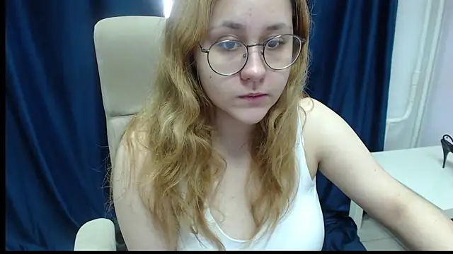 Snapshot of Judith_hypnosiss chatting on 18, 6, 2026 Judith hypnosiss online show from 18, 6, 2026