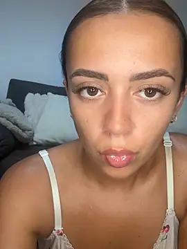 Snapshot of Harrietbronzex chatting on 23, 7, 2026 Harrietbronzex online show from 23, 7, 2026