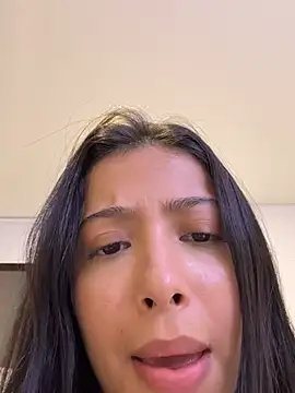 Snapshot of BellaSofyyy chatting on 6, 7, 2026 BellaSofyyy online show from 6, 7, 2026