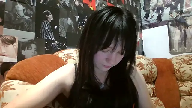 Snapshot of LittilePrincess chatting on 8, 7, 2026 LittilePrincess online show from 8, 7, 2026