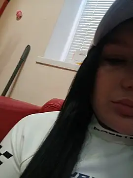 LoveVixen LoveWolf online show from 17, 7, 2026