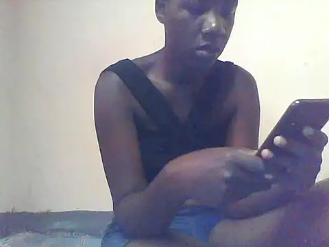 African petite godess online show from 17, 6, 2026
