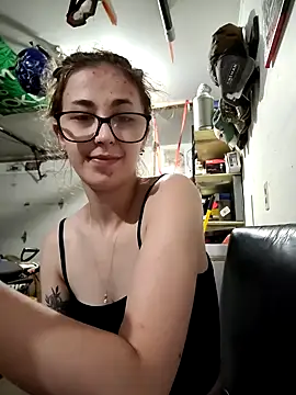 NeedyNina online show from 28, 7, 2026