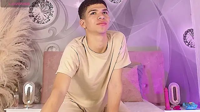 Dilan Femboy online show from 4, 8, 2026