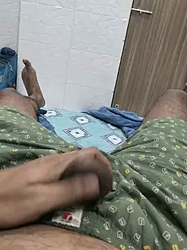 Snapshot of pranit_mumbai1 chatting on 15, 7, 2026 pranit mumbai1 online show from 15, 7, 2026