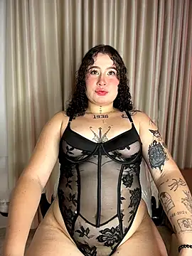 Doll Ivy online show from 26, 6, 2026