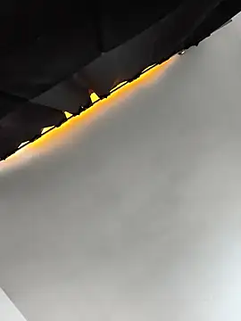 Snapshot of Bartoloparica chatting on 4, 7, 2026 Bartoloparica online show from 4, 7, 2026