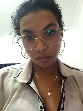 sophiagomezx online show from 8, 7, 2026