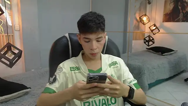 Snapshot of ash_ka chatting on 8, 7, 2026 ash ka online show from 8, 7, 2026