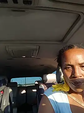 NAOMIdaFreakXXXXX online show from 19, 5, 2026