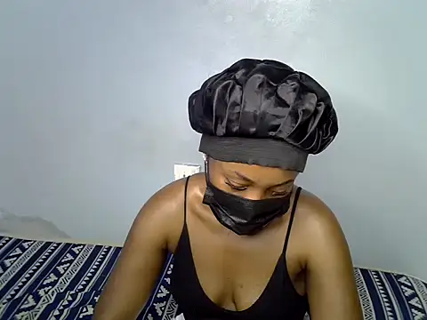 Snapshot of Dayanna_O chatting on 22, 6, 2026 Dayanna O online show from 22, 6, 2026