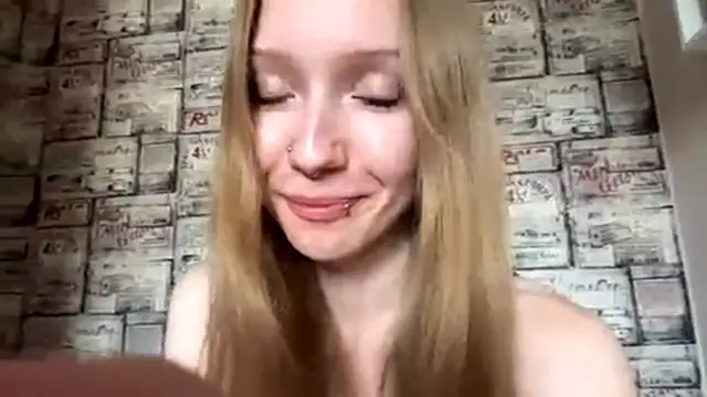 Snapshot of BivalentFalloff chatting on 17, 7, 2026 BivalentFalloff online show from 17, 7, 2026