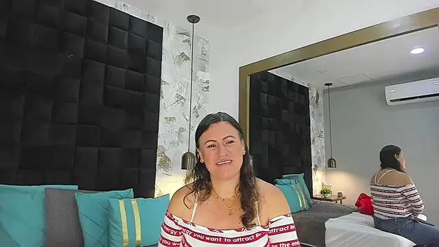 Snapshot of CharlotteG_ chatting on 29, 7, 2026 CharlotteG online show from 29, 7, 2026