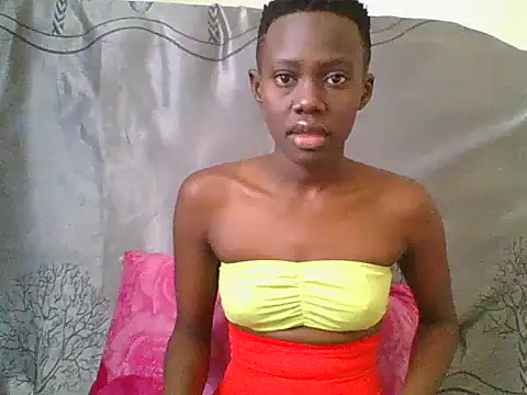 Snapshot of Tish_Leylah chatting on 31, 7, 2026 Tish Leylah online show from 31, 7, 2026